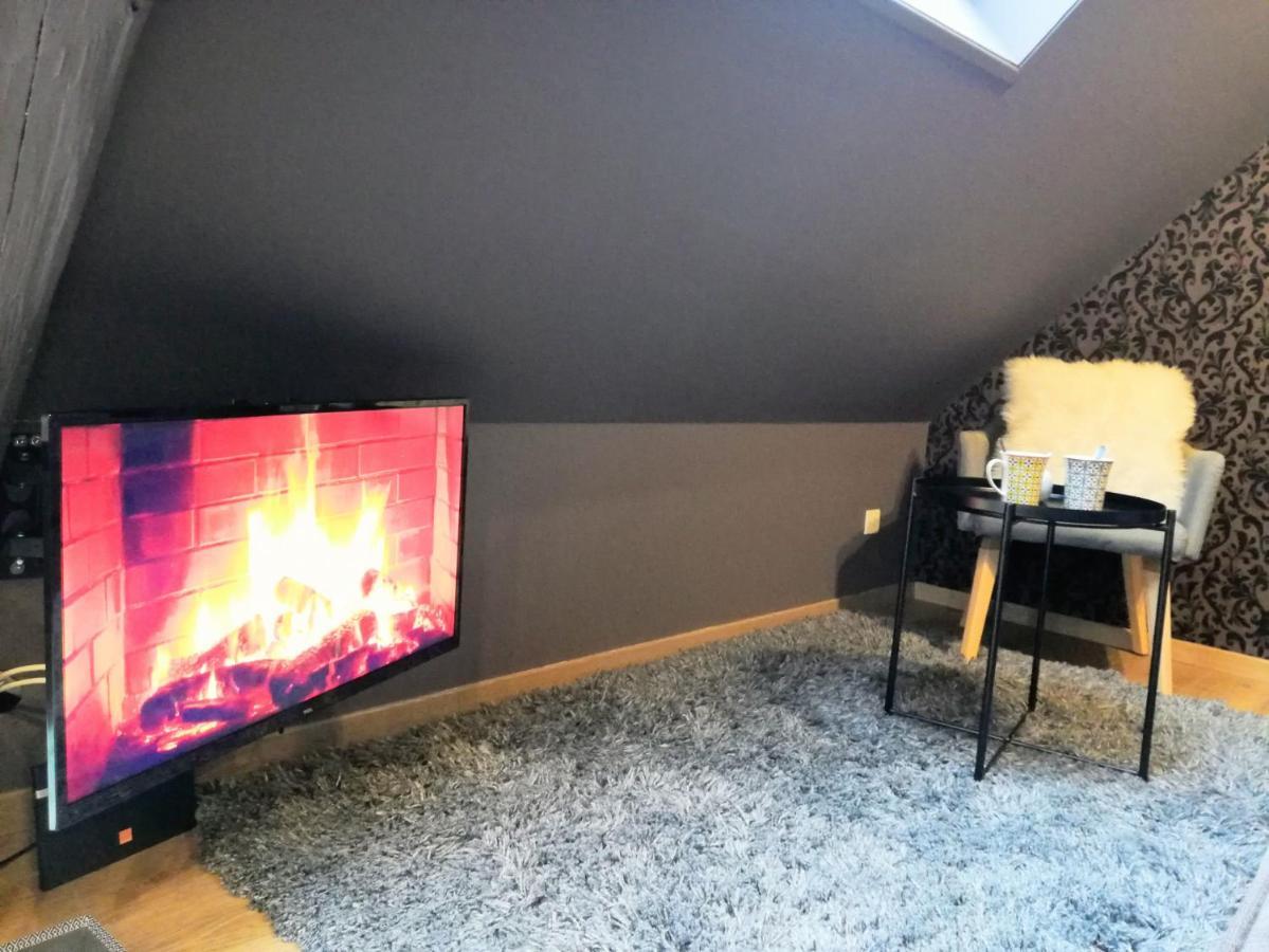 L'Escale Glamour Et Chic - Petit Dejeuner, Netflix, Wifi Niederbronn-les-Bains Exterior photo