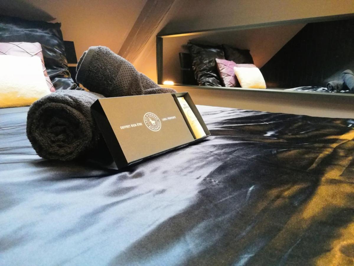 L'Escale Glamour Et Chic - Petit Dejeuner, Netflix, Wifi Niederbronn-les-Bains Exterior photo